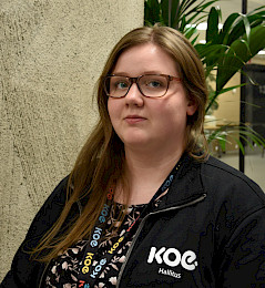 Kuvassa opiskelijakunta KOE :n Lappeenrannan kampuspuheenjohtaja Ninni Kuparinen.